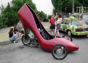 bigshoe.jpg